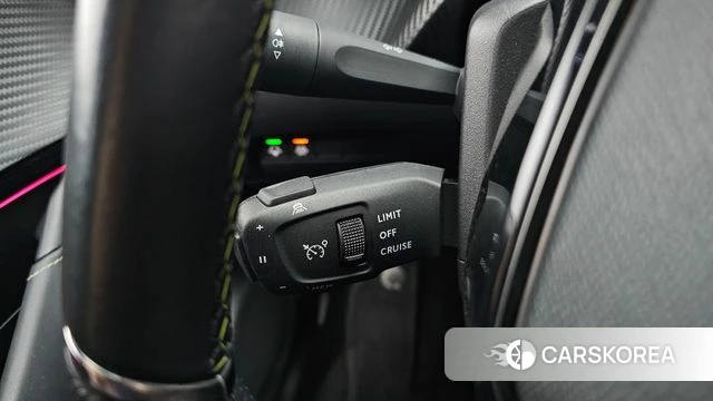 Peugeot e-208 second Generation id 4293578 из Кореи 10