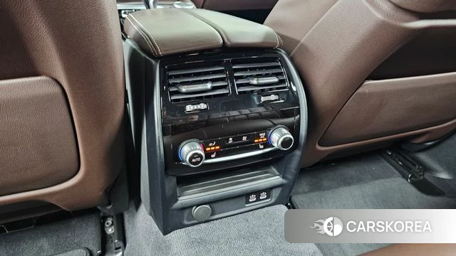 BMW 5 Series (G30) id 4489997 из Кореи 10