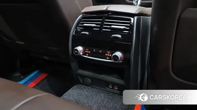 BMW 5 Series (G30) id 3606264 из Кореи 10