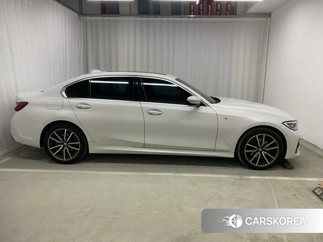 BMW 3 series id 4229258 из Китая 10