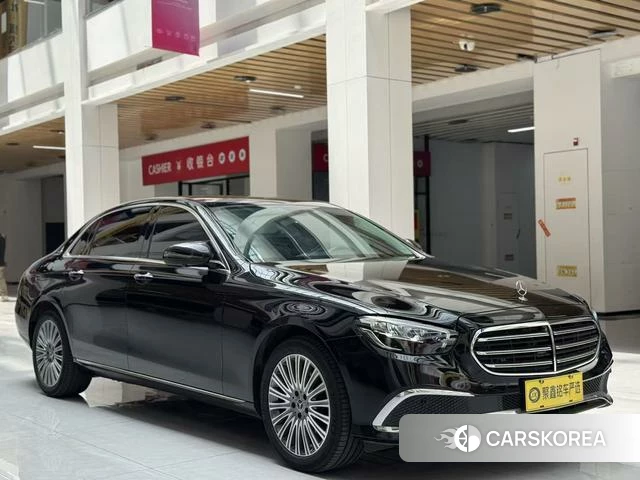 Mercedes-Benz E-class id 4297452 из Китая 10