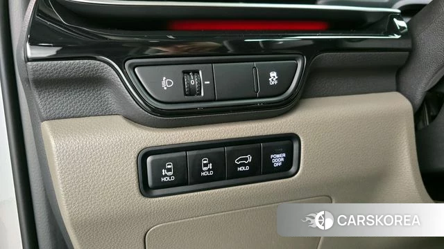 Kia The New Carnival 4th Generation id 4292140 из Кореи 10