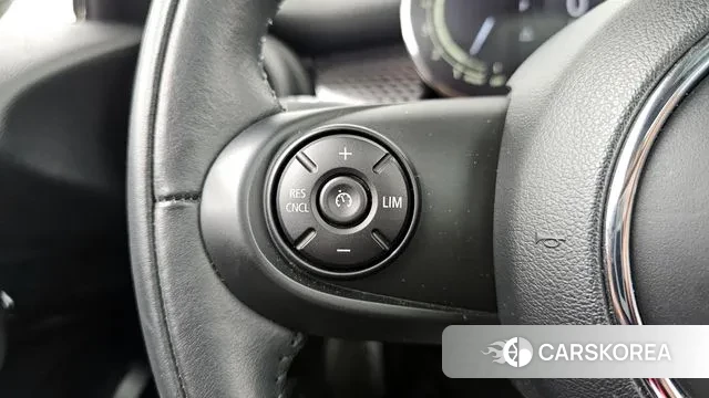 Mini Cooper S id 3395885 из Кореи 10