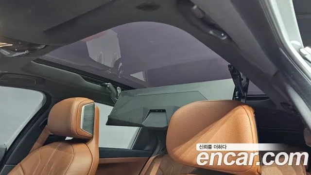 BMW 7 Series (G70) id 2953808 из Кореи 10