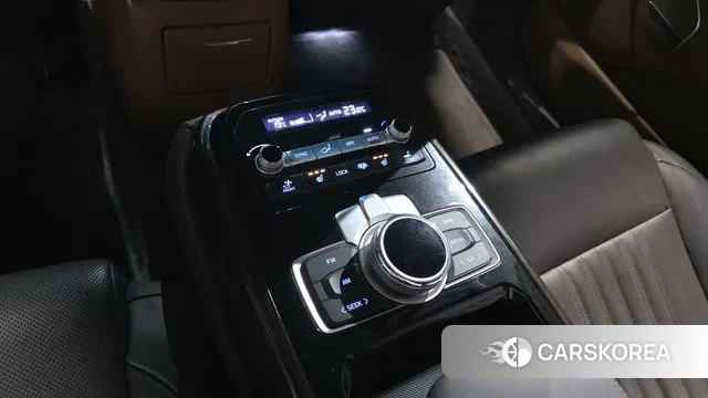 Genesis G90 id 3356668 из Кореи 10