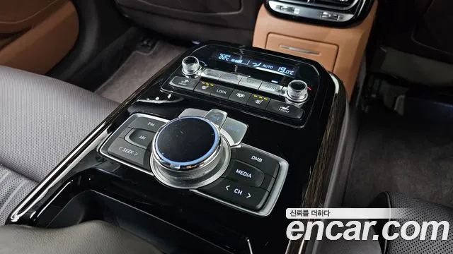 Genesis G90 id 2698593 из Кореи 10