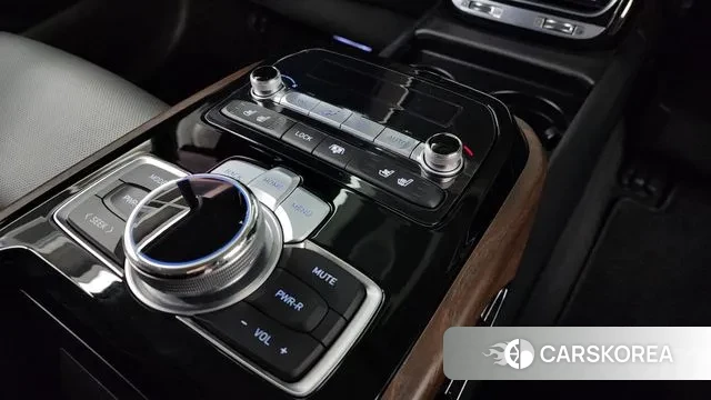 Genesis G90 id 3530372 из Кореи 10