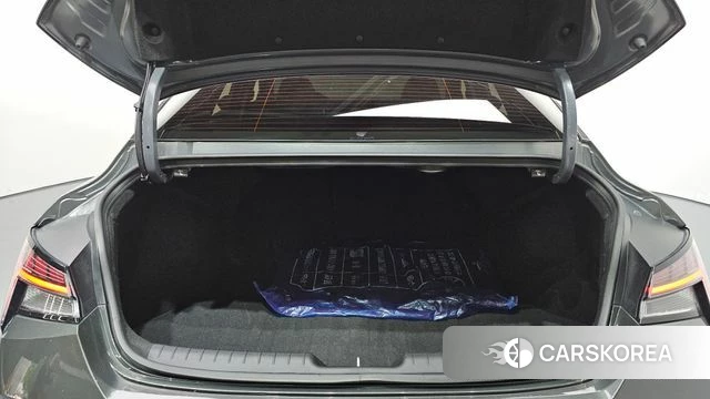 Hyundai Avante Hybrid (CN7) id 4535502 из Кореи 10