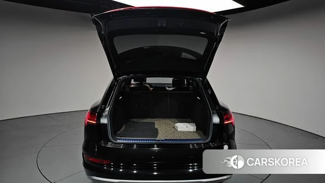 Audi e-Tron id 4244653 из Кореи 10