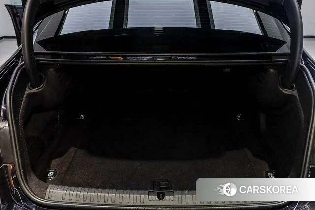 Audi A7L id 4273498 из Китая 10