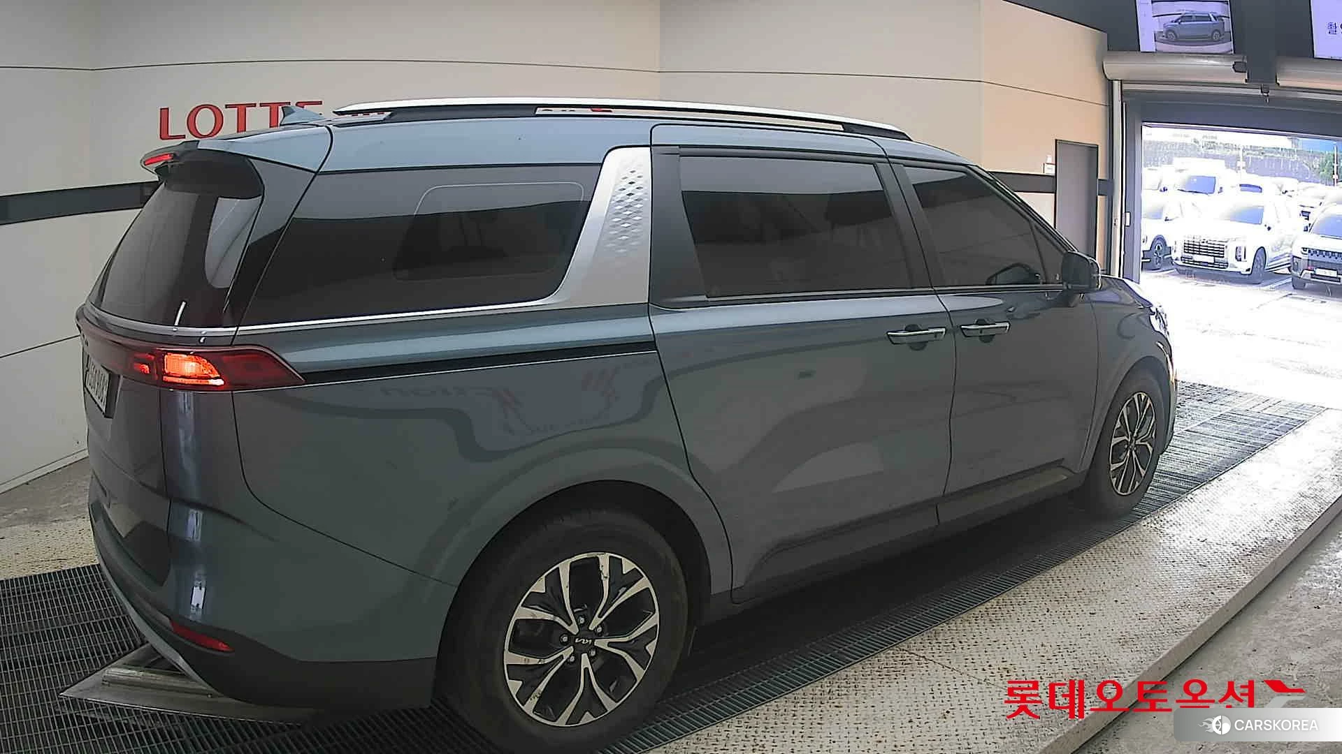Kia Carnival id 4909249 из Кореи 10