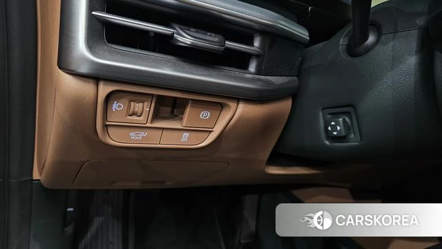Hyundai Grandeur (GN7) id 4349702 из Кореи 10