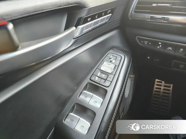 Genesis EQ900 id 3921019 из Кореи 10