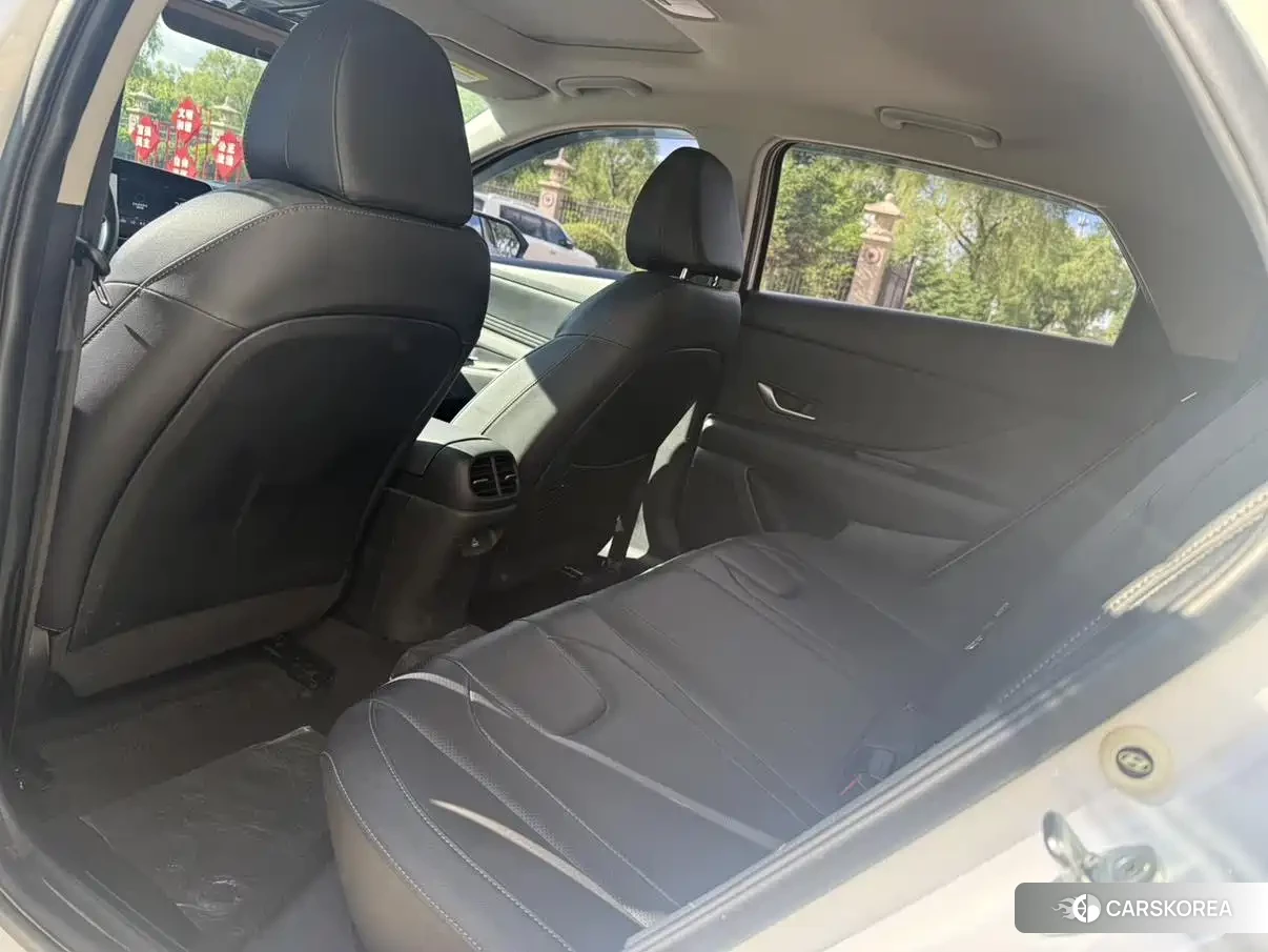 Hyundai Elantra id 4547468 из Китая 10