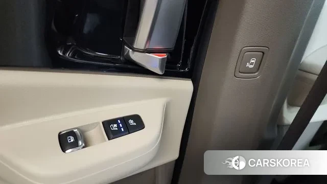 Kia The New Carnival 4th Generation id 3185231 из Кореи 10