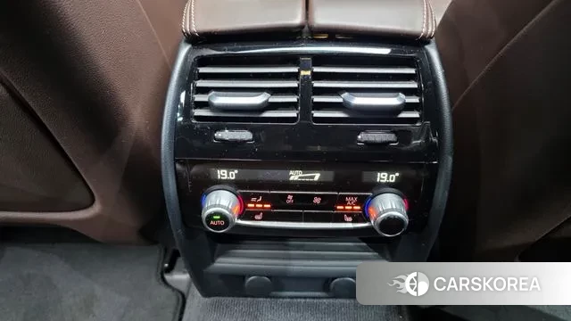 BMW 5 Series (G30) id 3779273 из Кореи 10