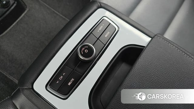 Kia Come New K7 id 4605266 из Кореи 10