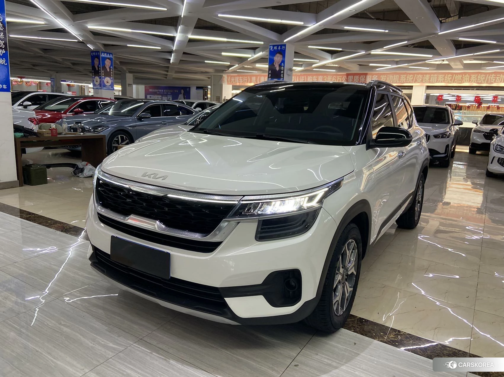 Kia KX3 id 4514791 из Китая 10