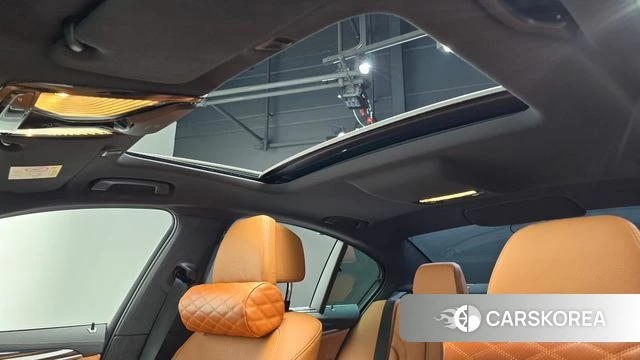 BMW 5 Series (G30) id 4202337 из Кореи 10