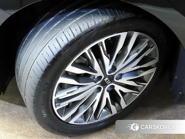 Kia K7 Premier id 3677111 из Кореи 10
