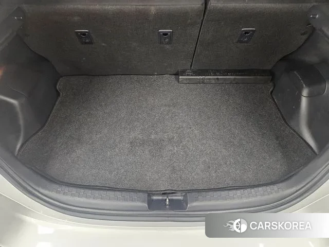 Toyota Prius C id 3778203 из Кореи 10