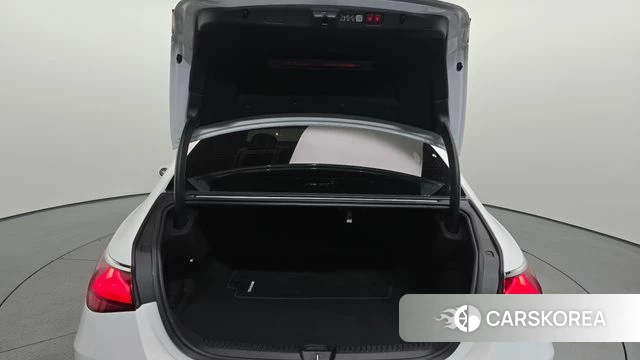 Mercedes-Benz E-Class W214 id 4612589 из Кореи 10
