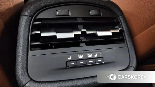 Maserati Ghibli id 3514278 из Кореи 10