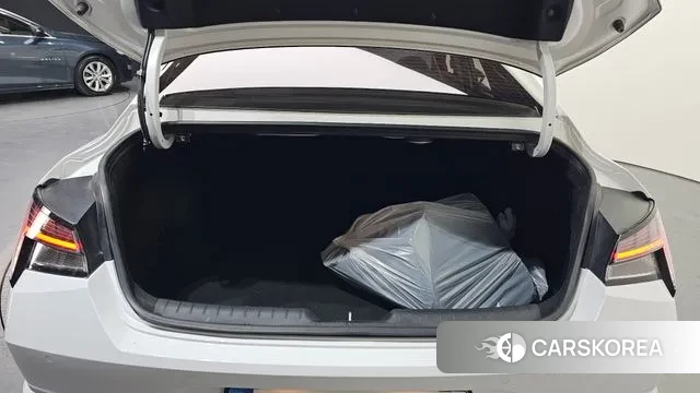 Hyundai Avante (CN7) id 3787875 из Кореи 10