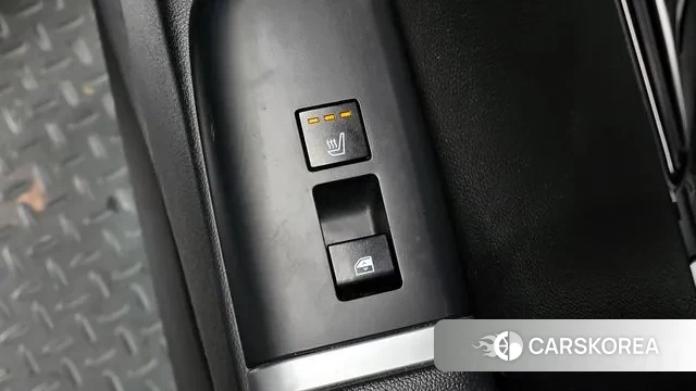 Hyundai Grandeur (GN7) id 3447546 из Кореи 10