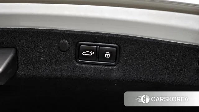 Hyundai The New Grandeur IG id 3192923 из Кореи 10