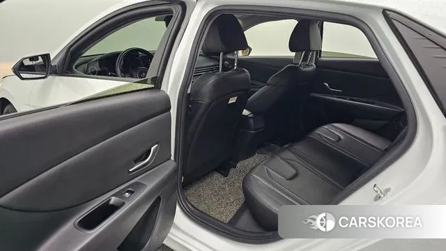 Hyundai Avante (CN7) id 2999637 из Кореи 10