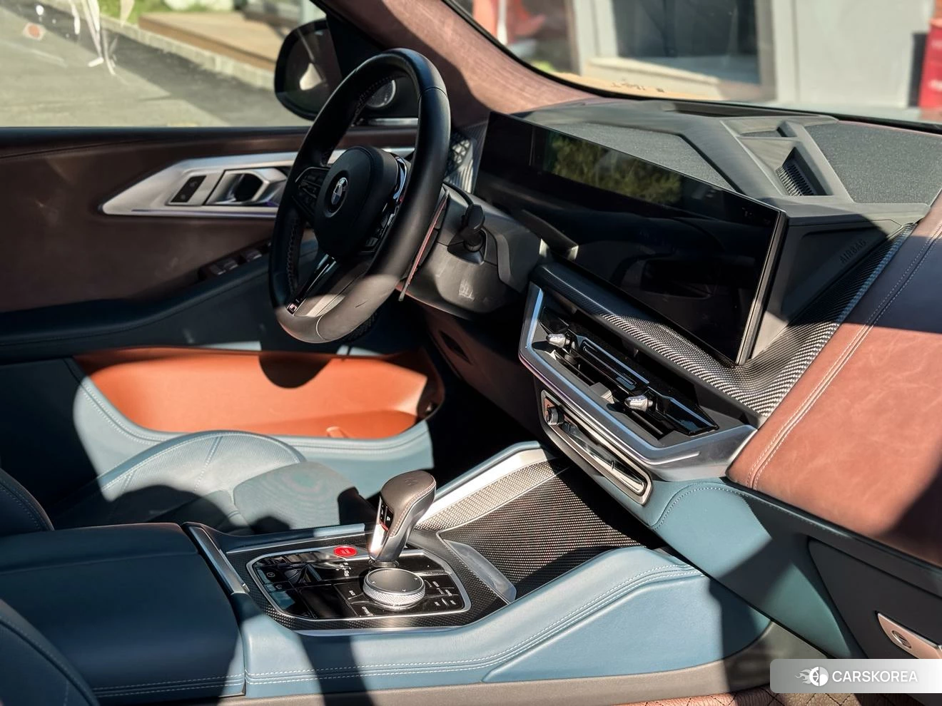 BMW XM id 4512684 из Китая 10