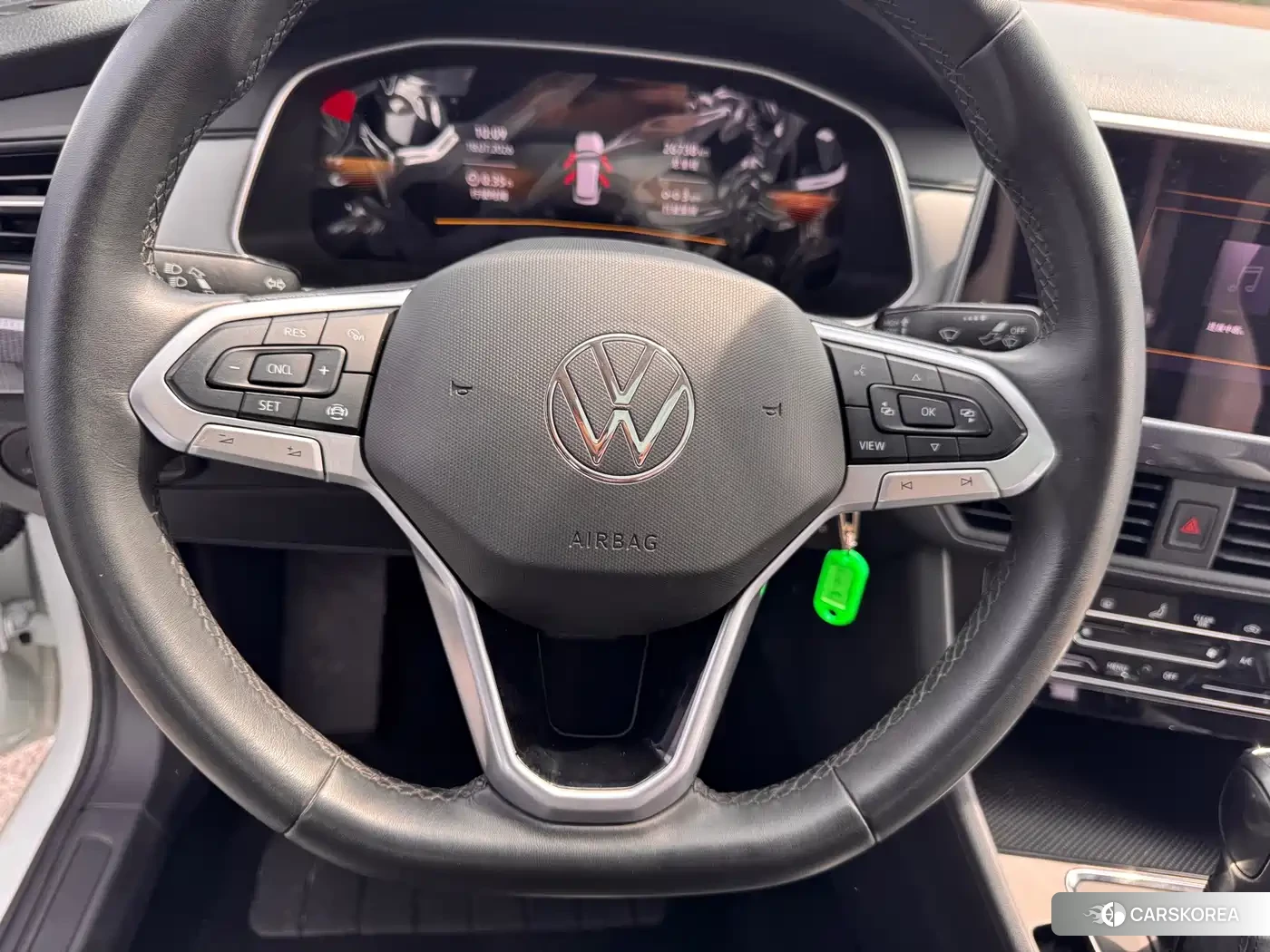 Volkswagen Bora id 4606928 из Китая 10
