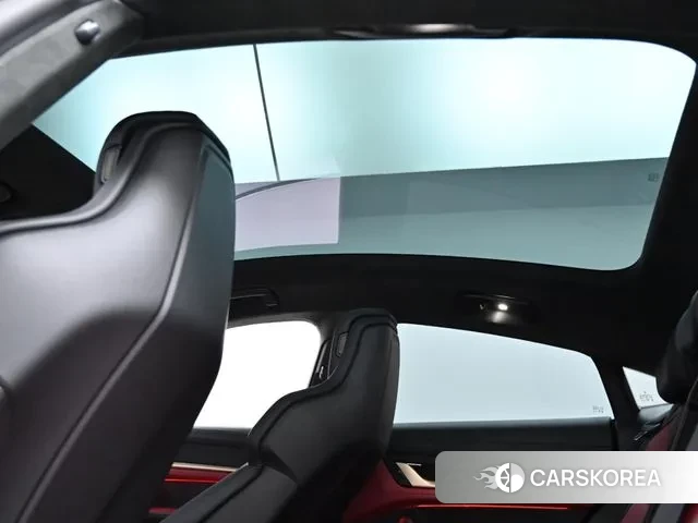 Porsche Taycan id 3353360 из Кореи 10