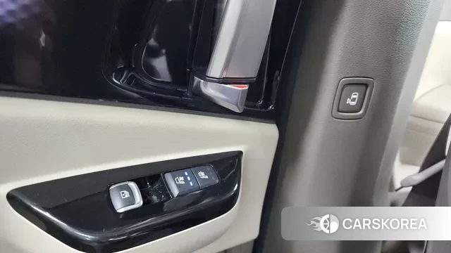 Kia Carnival 4th generation id 3384243 из Кореи 10