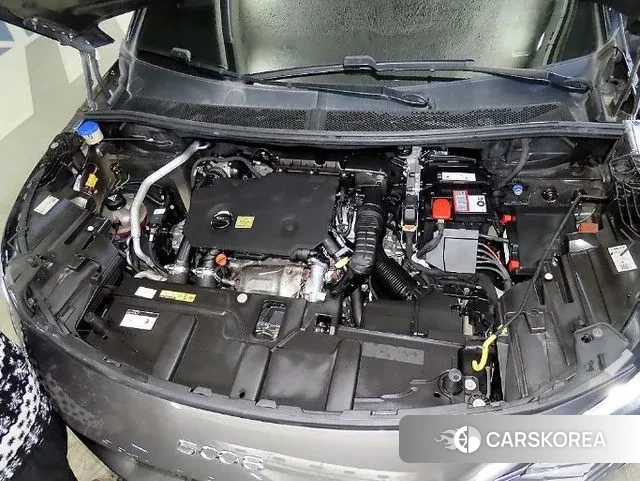 Peugeot 5008 second generation id 3747055 из Кореи 10
