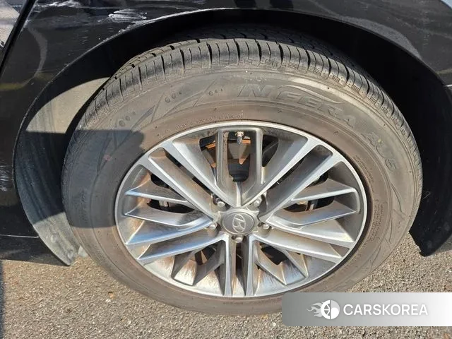 Hyundai Grandeur IG id 3336663 из Кореи 10