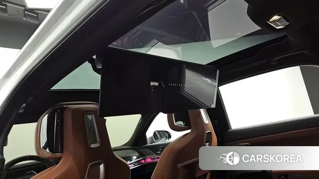 BMW 7 Series (G70) id 3436878 из Кореи 10