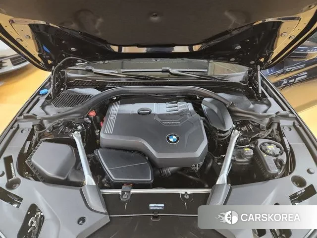 BMW 5 Series (G30) id 2997277 из Кореи 10