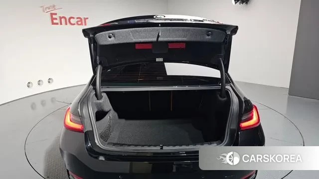 BMW 3 Series (G20) id 3410696 из Кореи 10