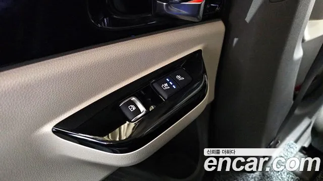 Kia Carnival 4th generation id 2681352 из Кореи 10