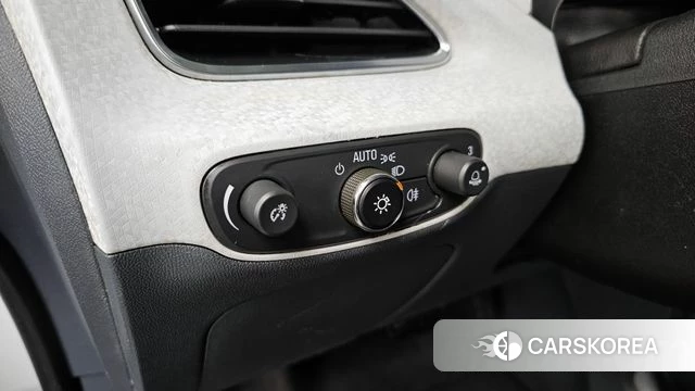 Chevrolet (GM Daewoo) Bolt EV id 3904750 из Кореи 10