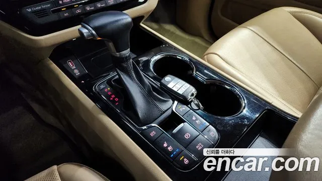 Kia The New Carnival id 2583957 из Кореи 10