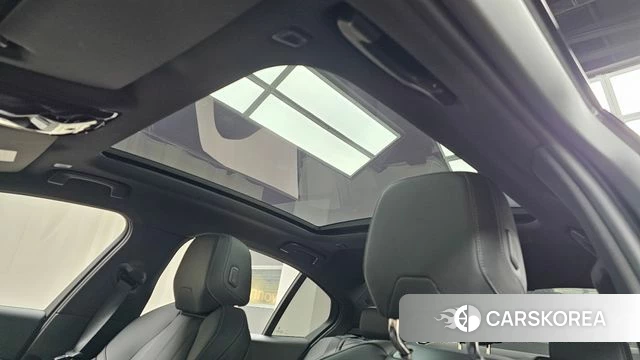 BMW 5 Series (G60) id 4200944 из Кореи 10