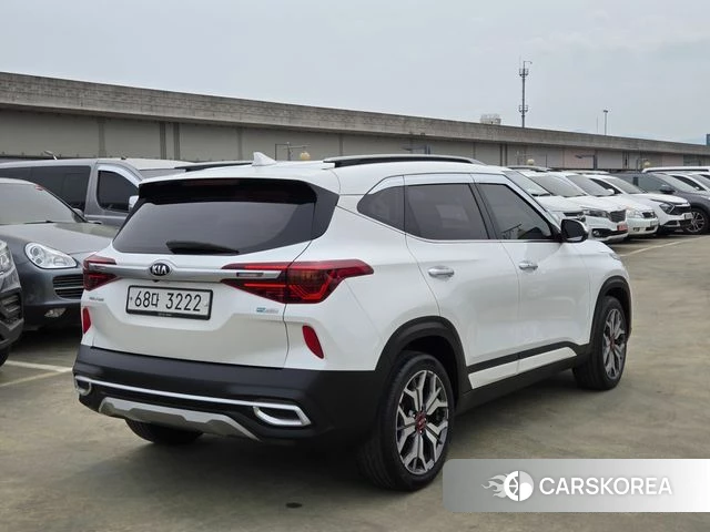 Kia Seltos id 4335485 из Кореи 10