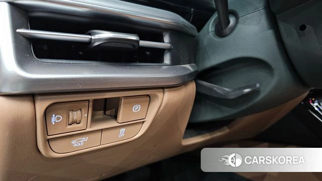 Hyundai Grandeur (GN7) id 4375332 из Кореи 10
