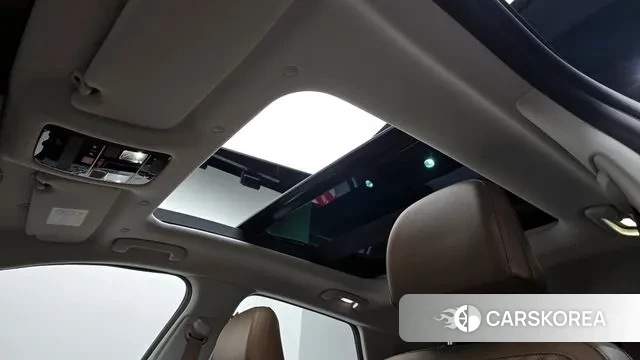 Hyundai Grandeur Hybrid (GN7) id 2974581 из Кореи 10