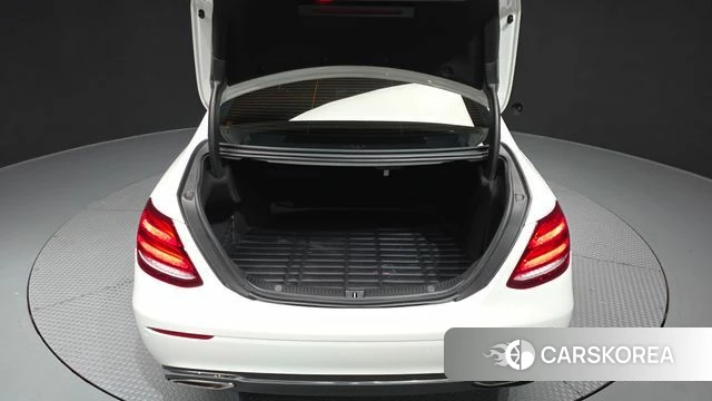 Mercedes-Benz E-Class W213 id 4397954 из Кореи 10