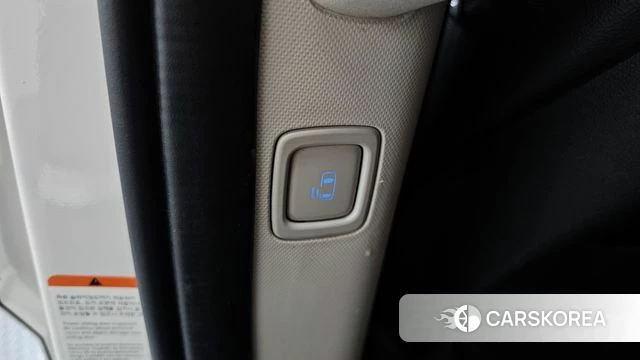 Hyundai Staria id 4201920 из Кореи 10