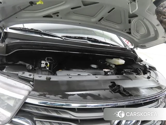 Hyundai The New Grand Starex id 3635561 из Кореи 10